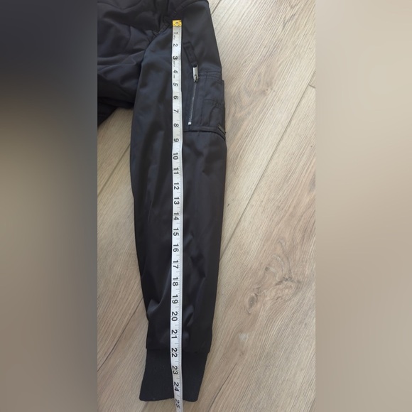 Hollister Black Bomber Jacket Varsity Style 🍷 - Picture 10 of 10